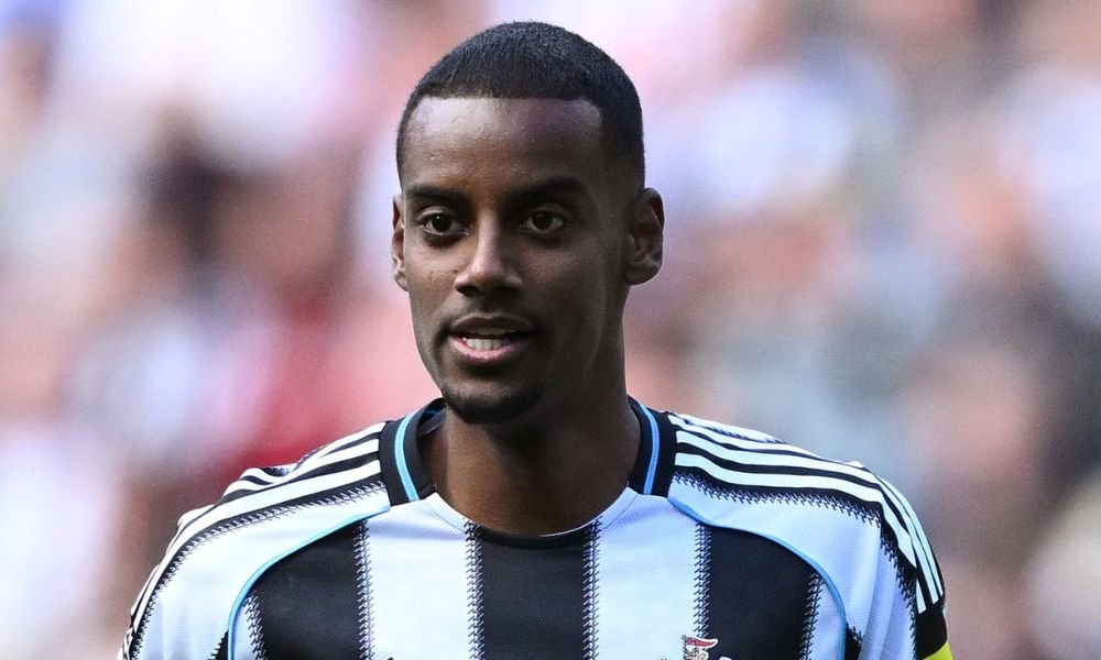 Liverpool Tawarkan Nunez hingga Elliott demi Isak